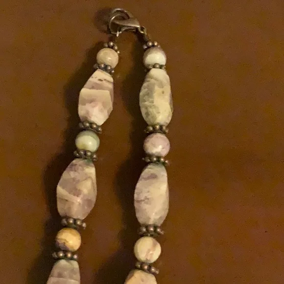 Lavender Stone Necklace and earrings - Picture 4 of 6